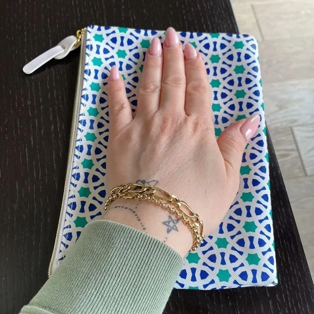 Airport Collectible Pouch with Turkish motifs print